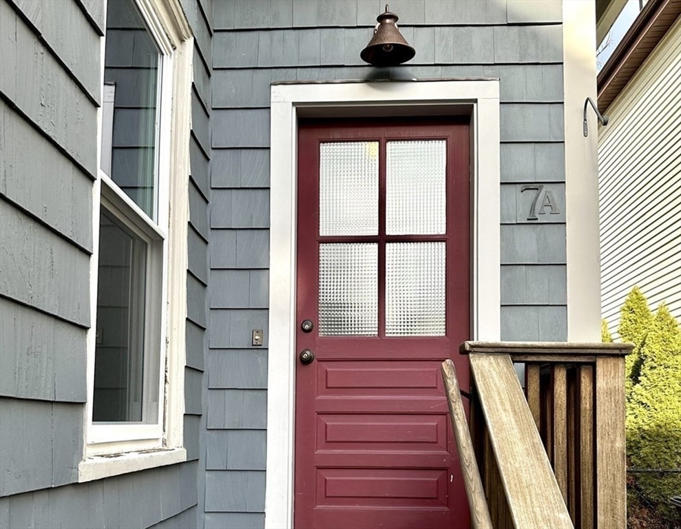 7A Fairlee St. # 1