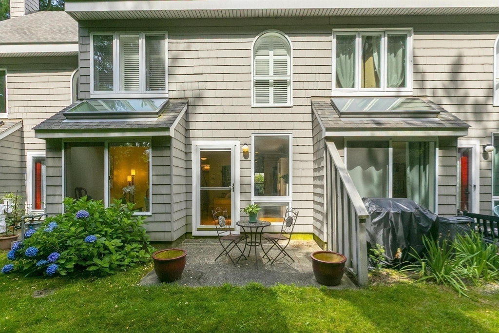 171 Swanton St # 12