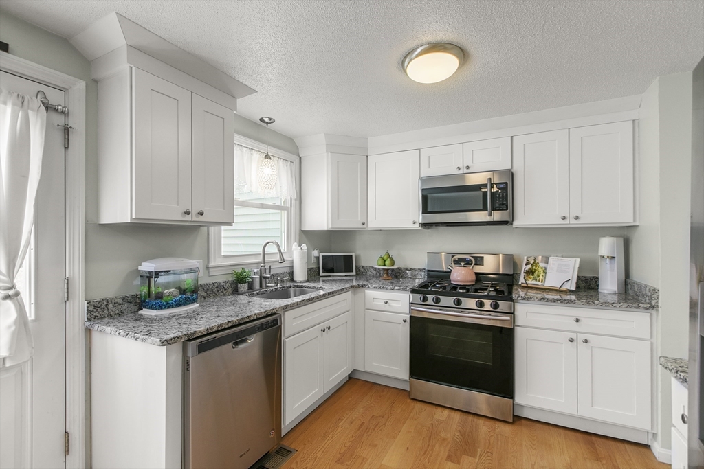 64 Merrimack Meadows Ln # 64