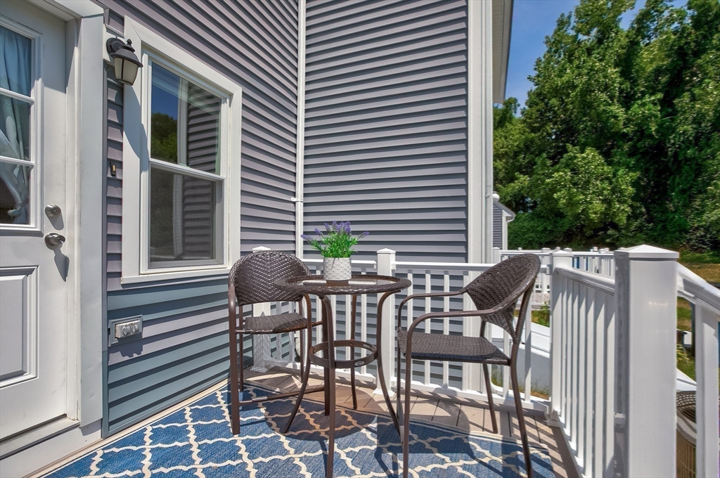 64 Merrimack Meadows Ln # 64