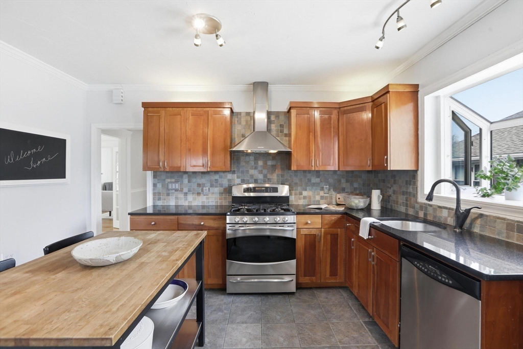 72-74 Parmenter Road # 2