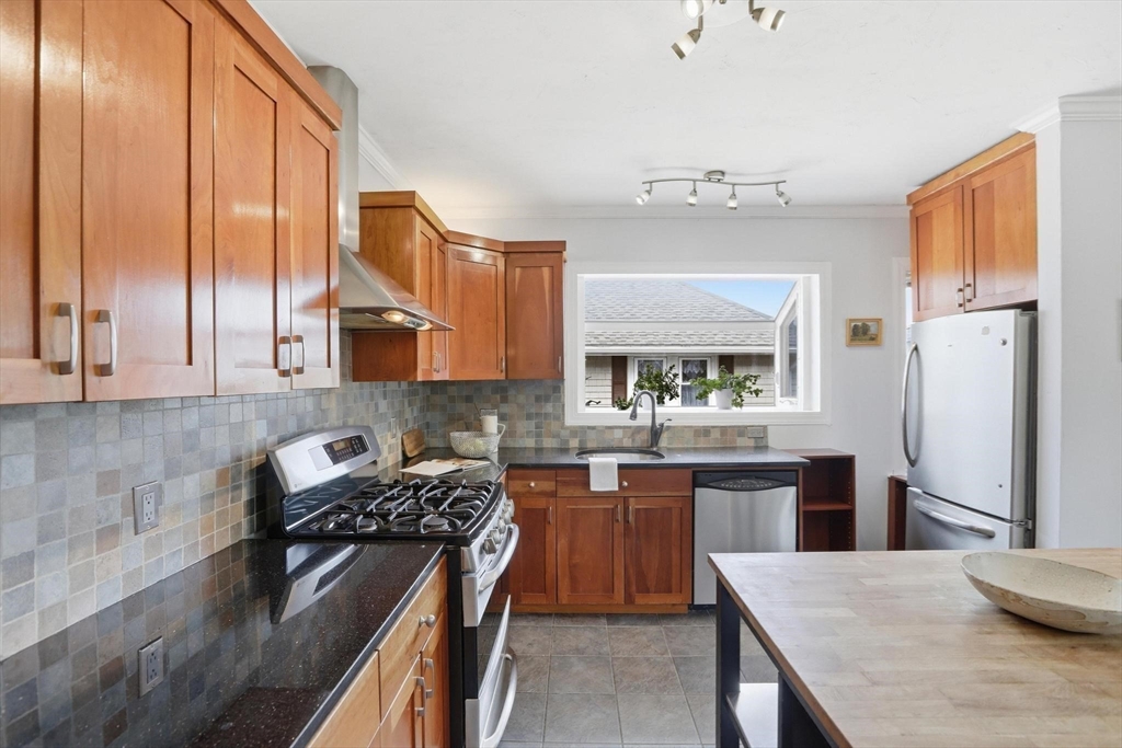 72-74 Parmenter Road # 2