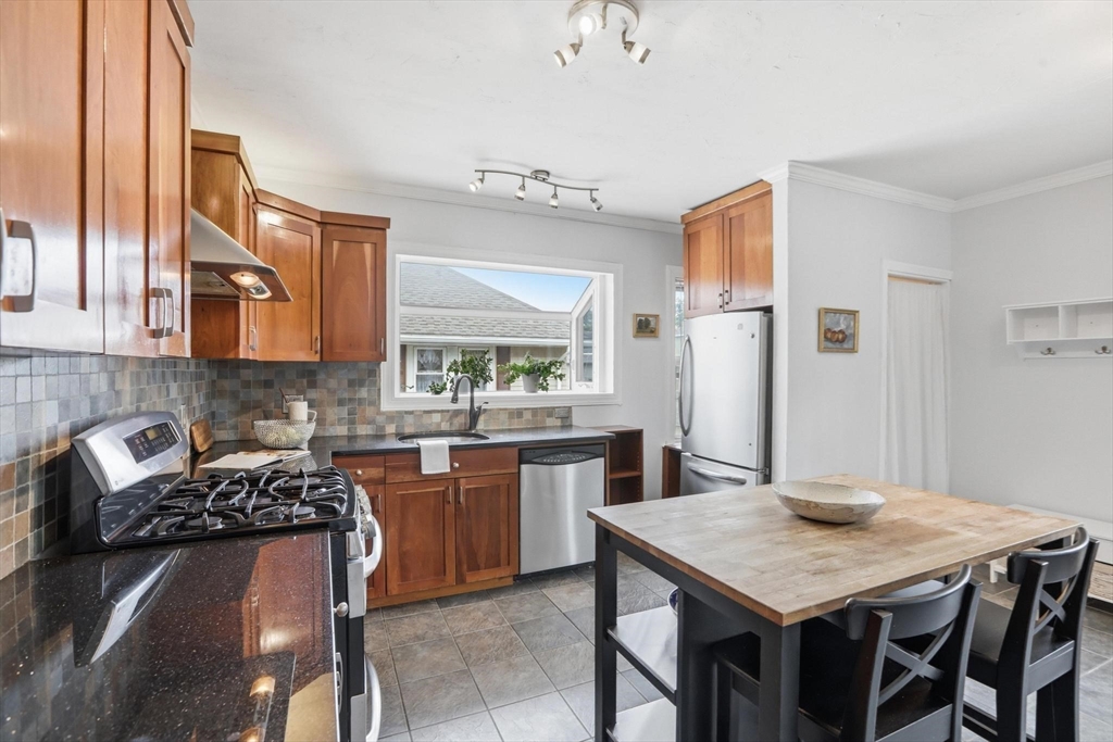 72-74 Parmenter Road # 2