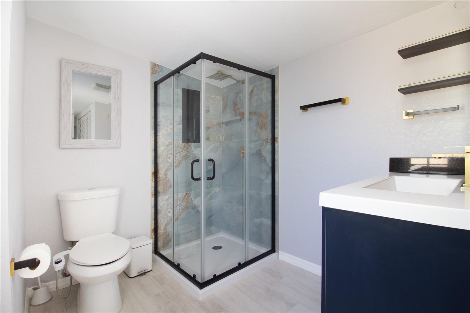 1835 MICHIGAN AVE NE