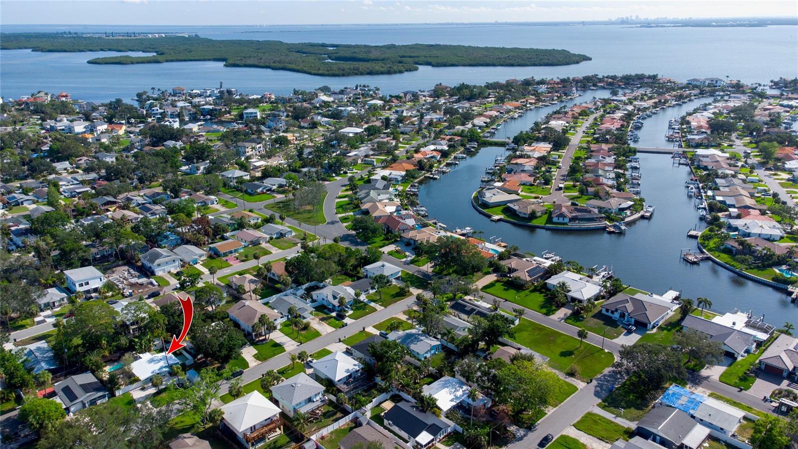 1835 MICHIGAN AVE NE