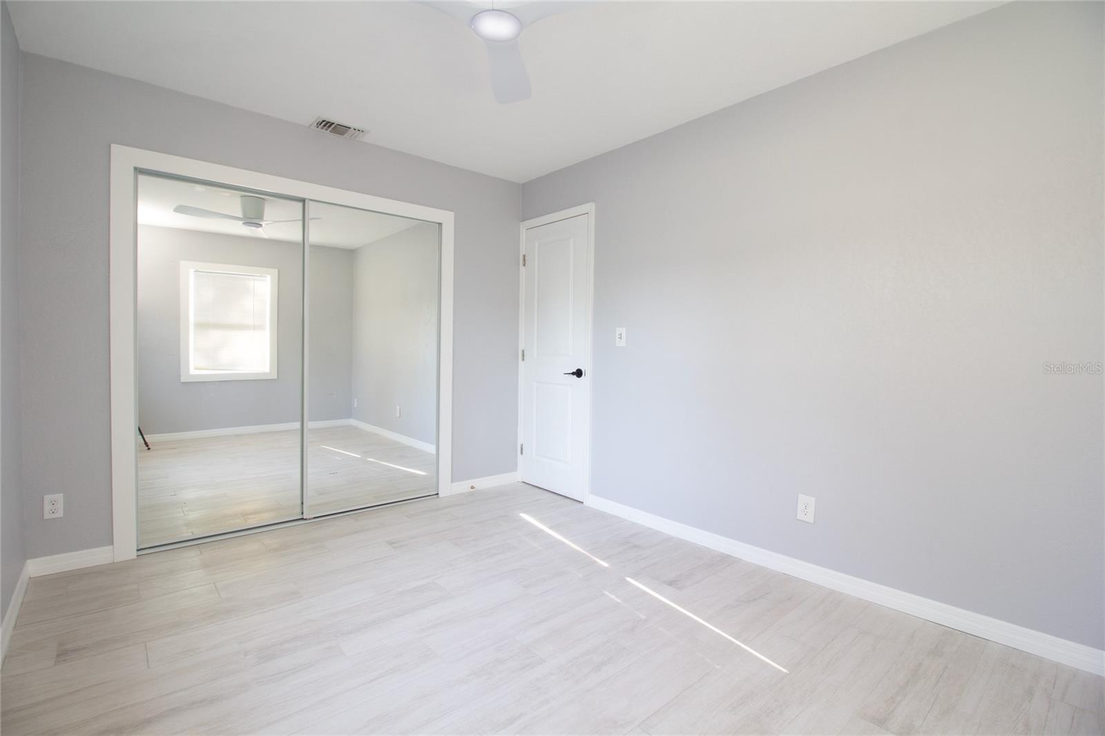 1835 MICHIGAN AVE NE