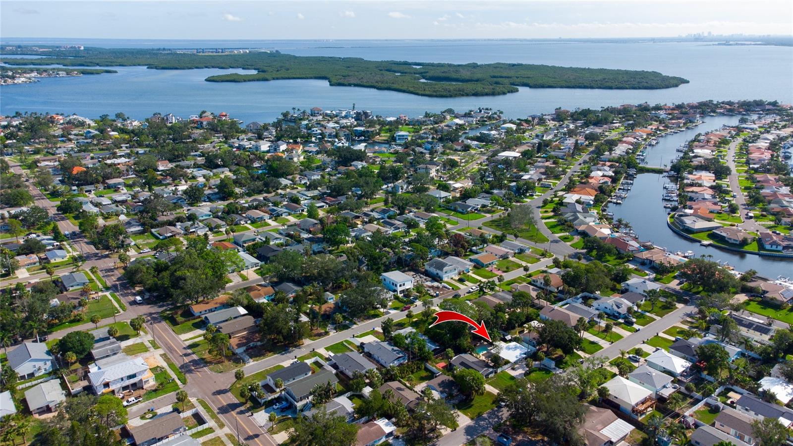 1835 MICHIGAN AVE NE