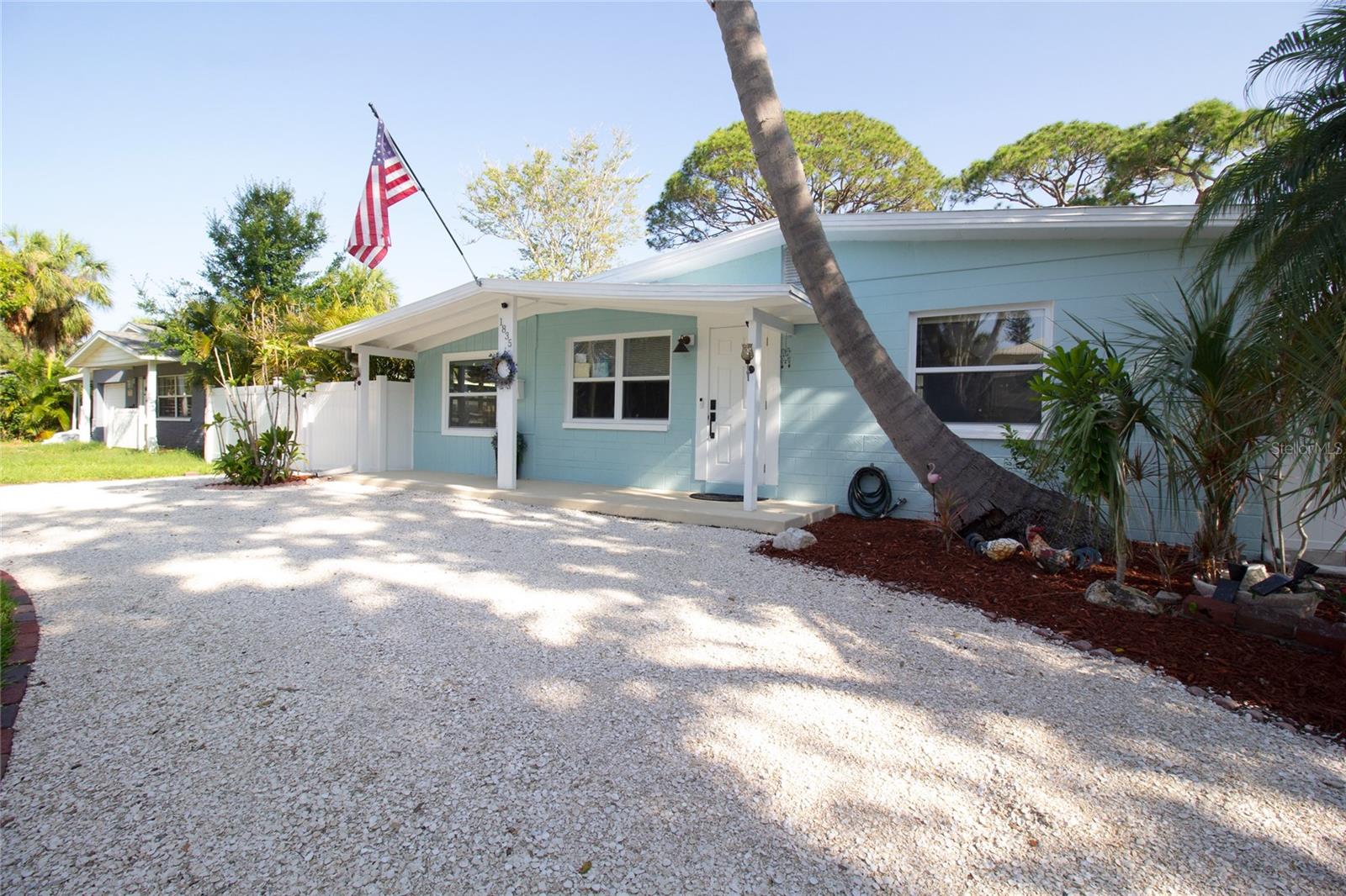 1835 MICHIGAN AVE NE