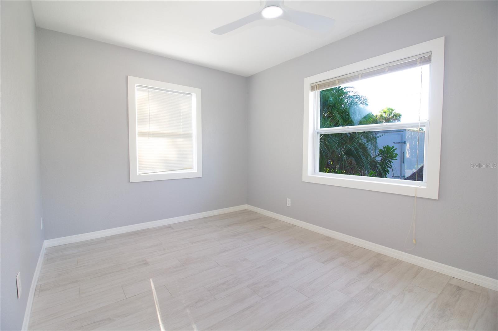 1835 MICHIGAN AVE NE