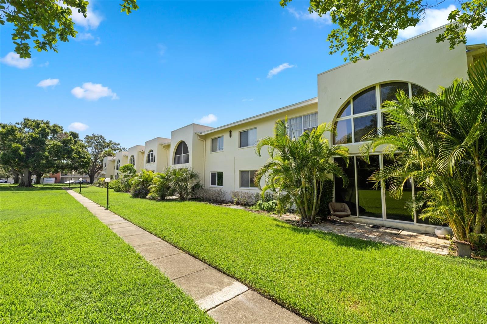 4480 OVERLOOK DR NE #20