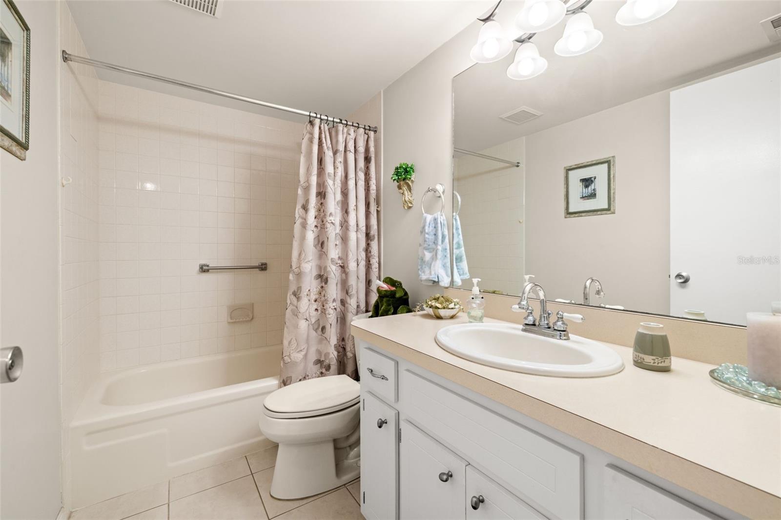 4480 OVERLOOK DR NE #20