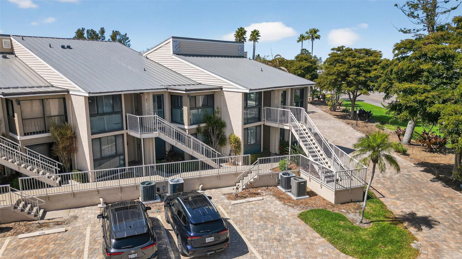 5655 GULF OF MEXICO DR #D107