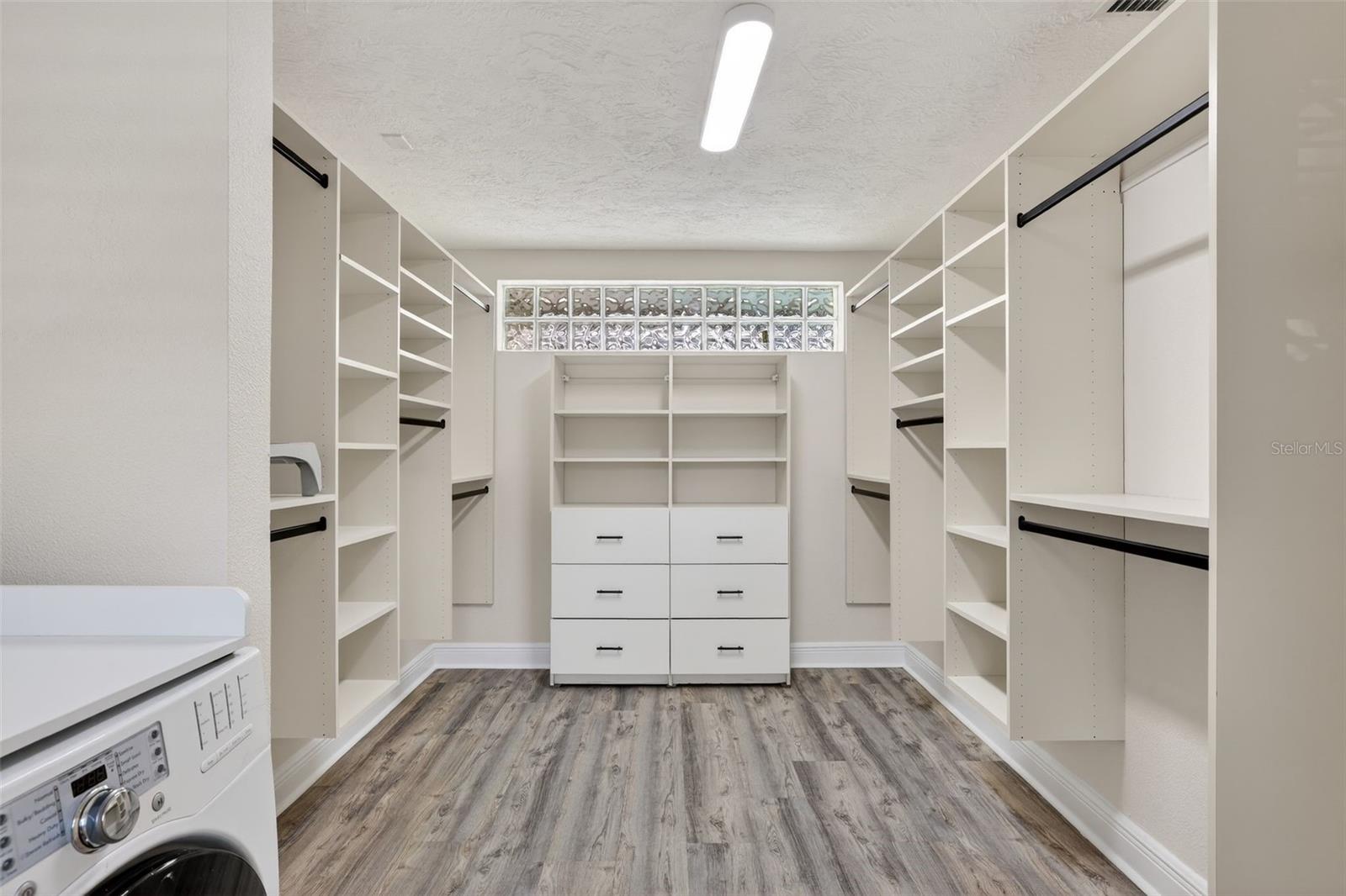 1200 EDEN ISLE BLVD NE