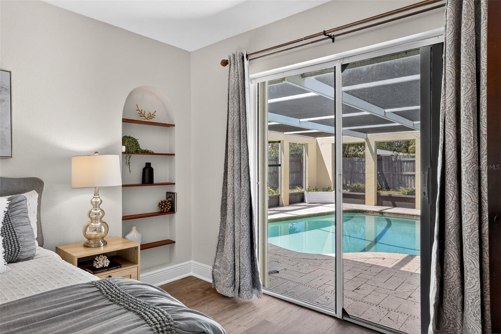 1200 EDEN ISLE BLVD NE