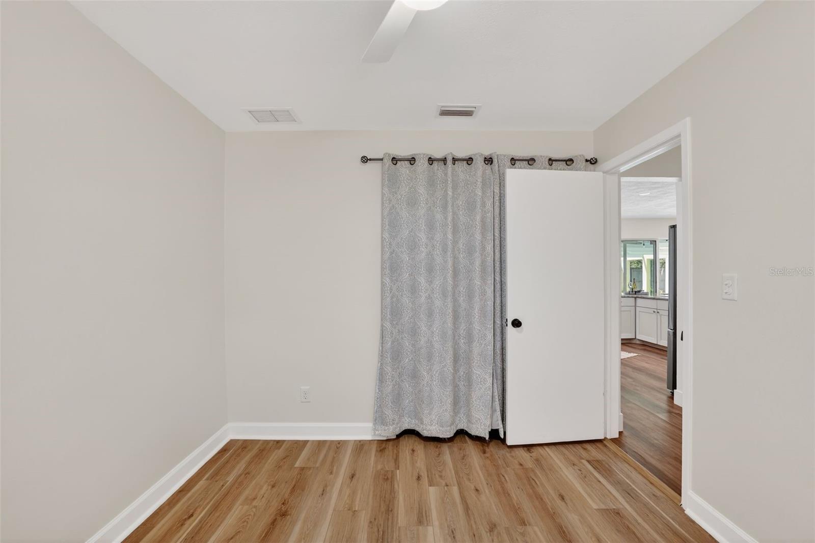 1200 EDEN ISLE BLVD NE