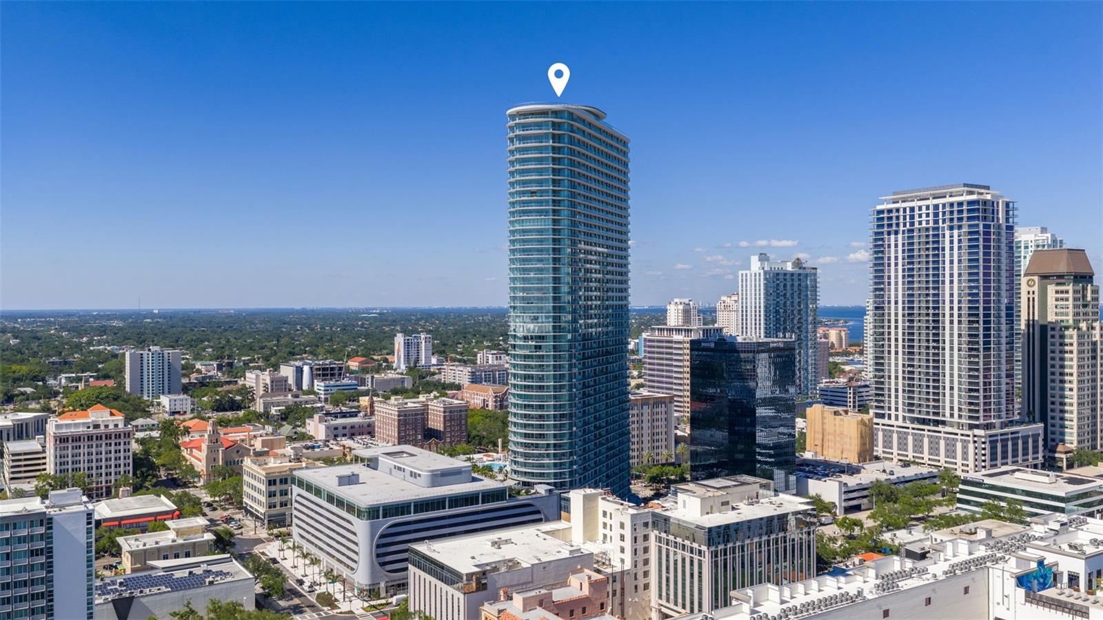 400 CENTRAL AVE #3906