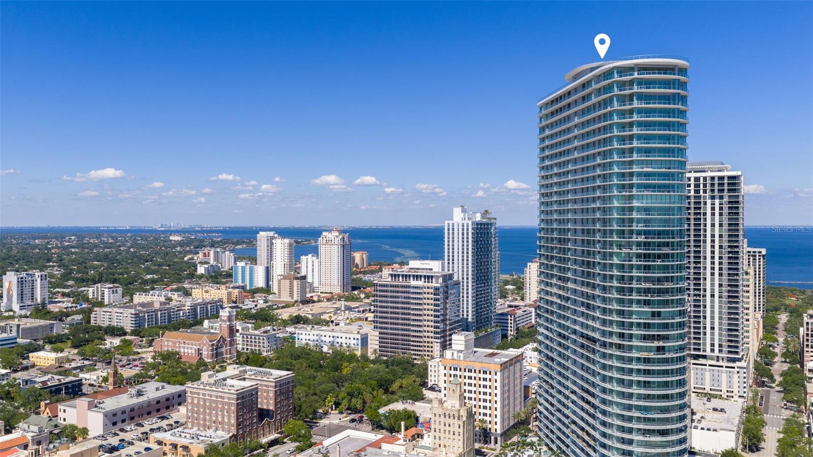 400 CENTRAL AVE #3906