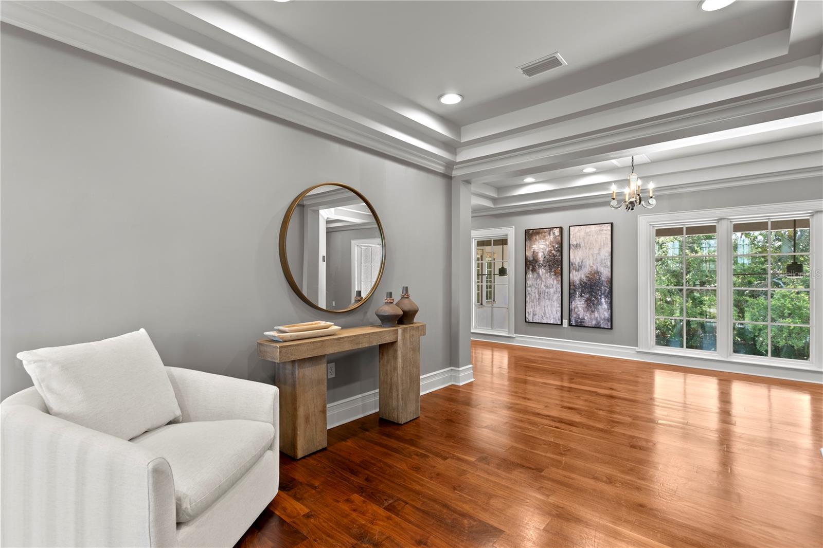401 SNELL ISLE BLVD NE