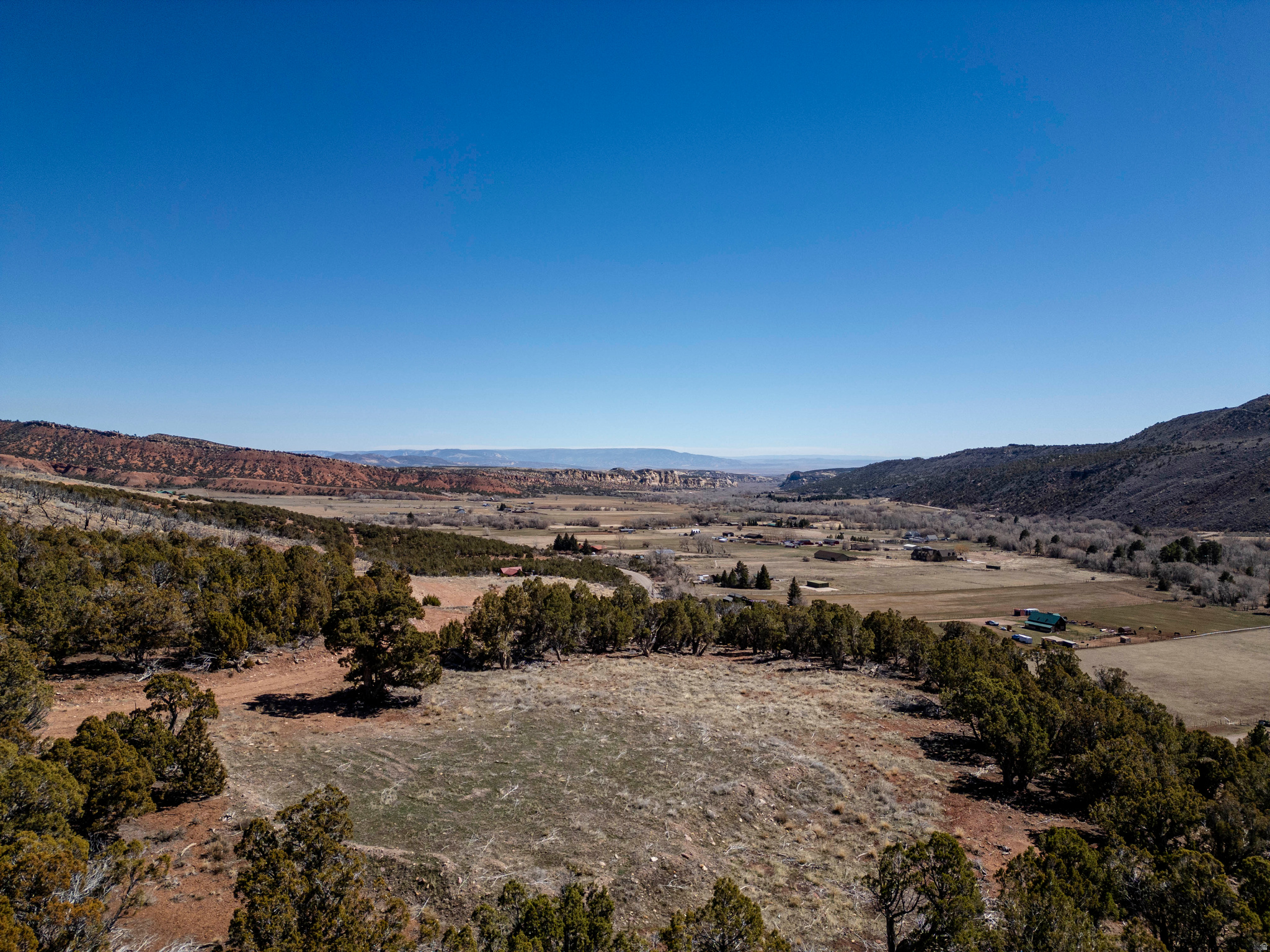 8094 RED CLOUD LOOP