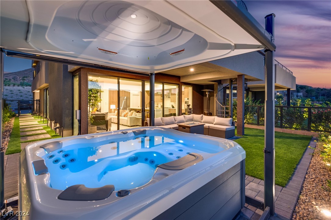 16 Heron Harbour Drive