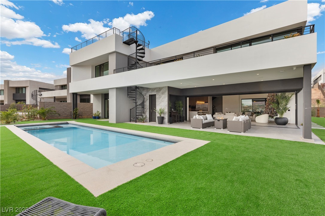 21 Canyon Bay Drive