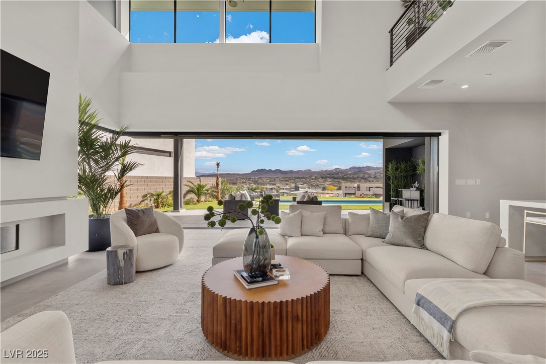 21 Canyon Bay Drive