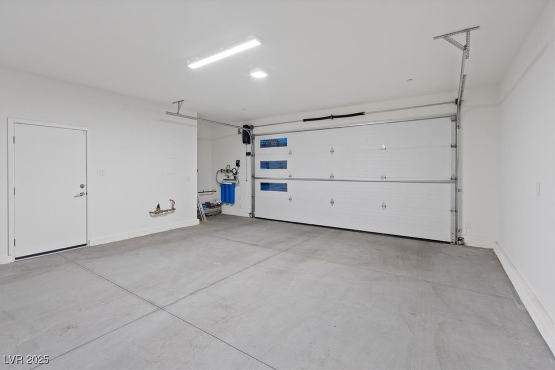 16 Heron Harbour Drive