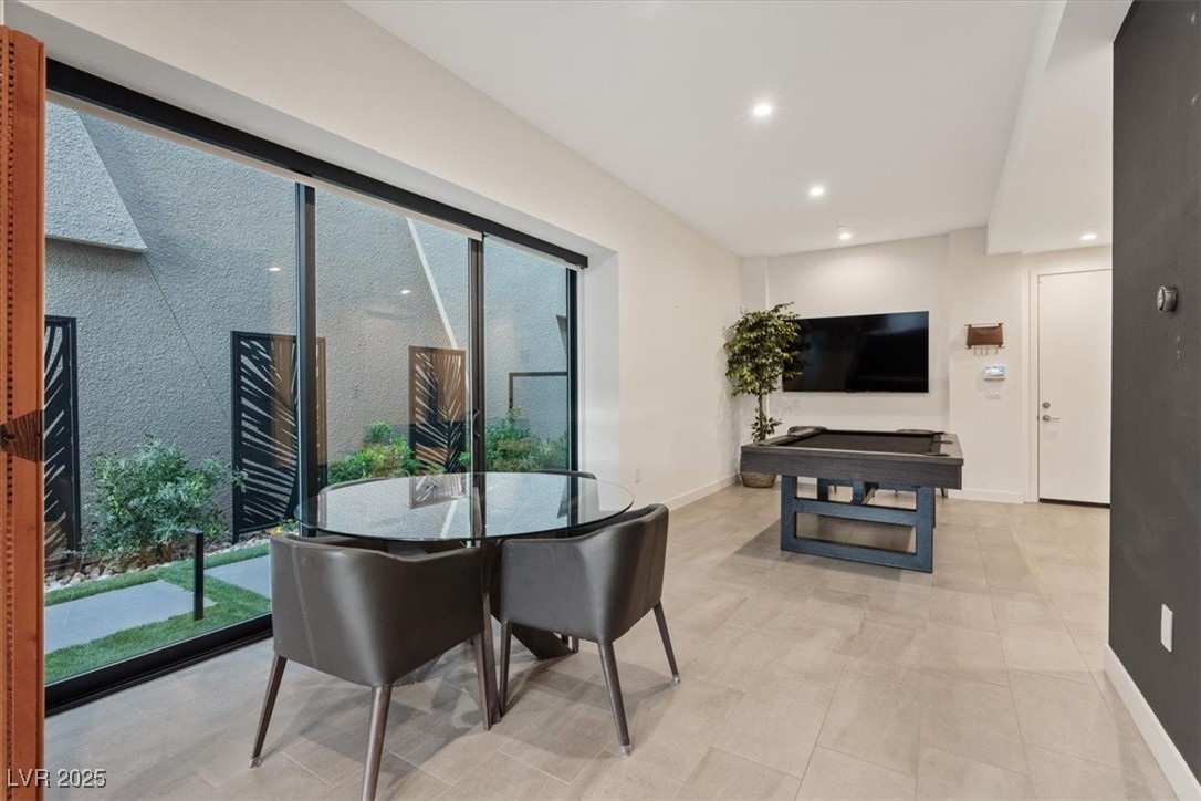 16 Heron Harbour Drive