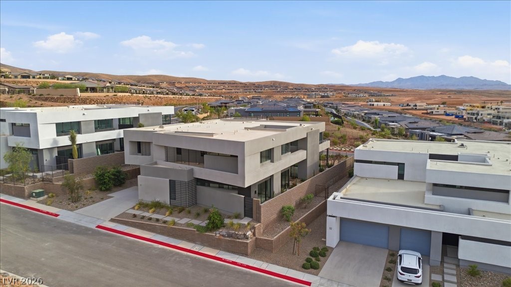 36 Rainbow Point Place