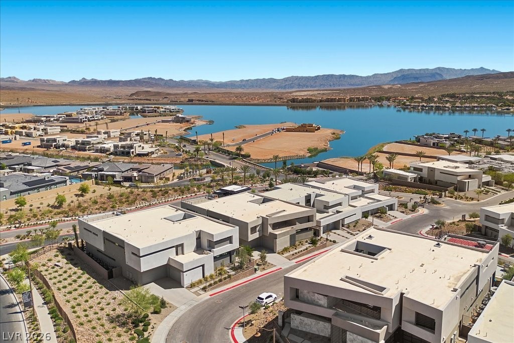 36 Rainbow Point Place