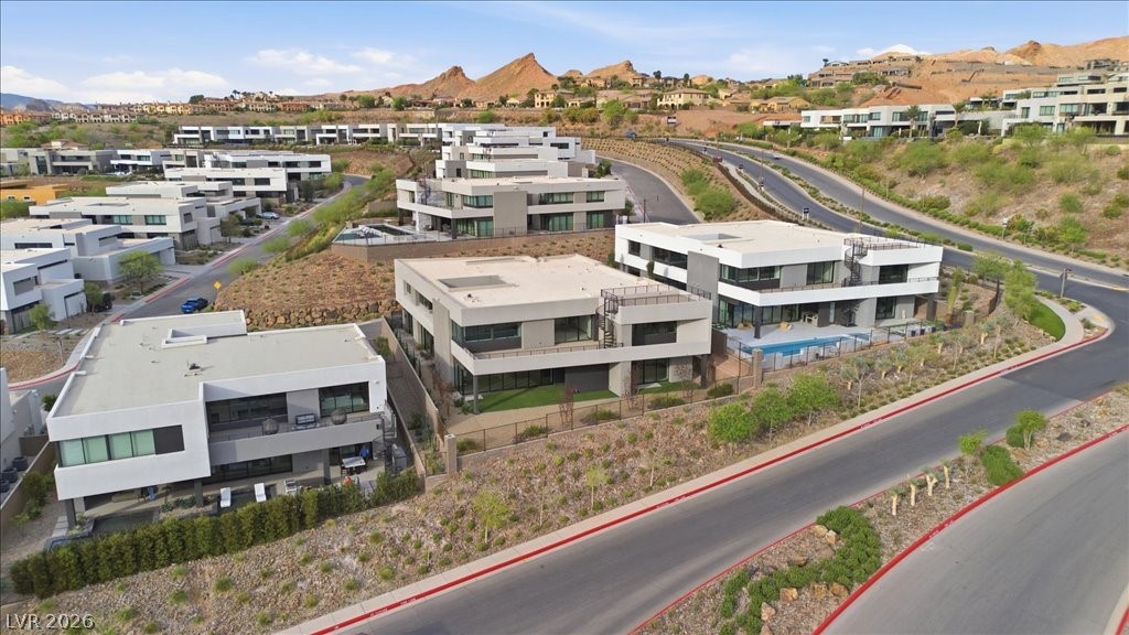 36 Rainbow Point Place