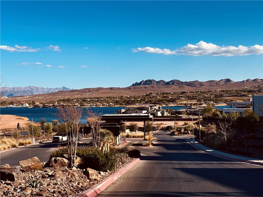 36 Rainbow Point Place