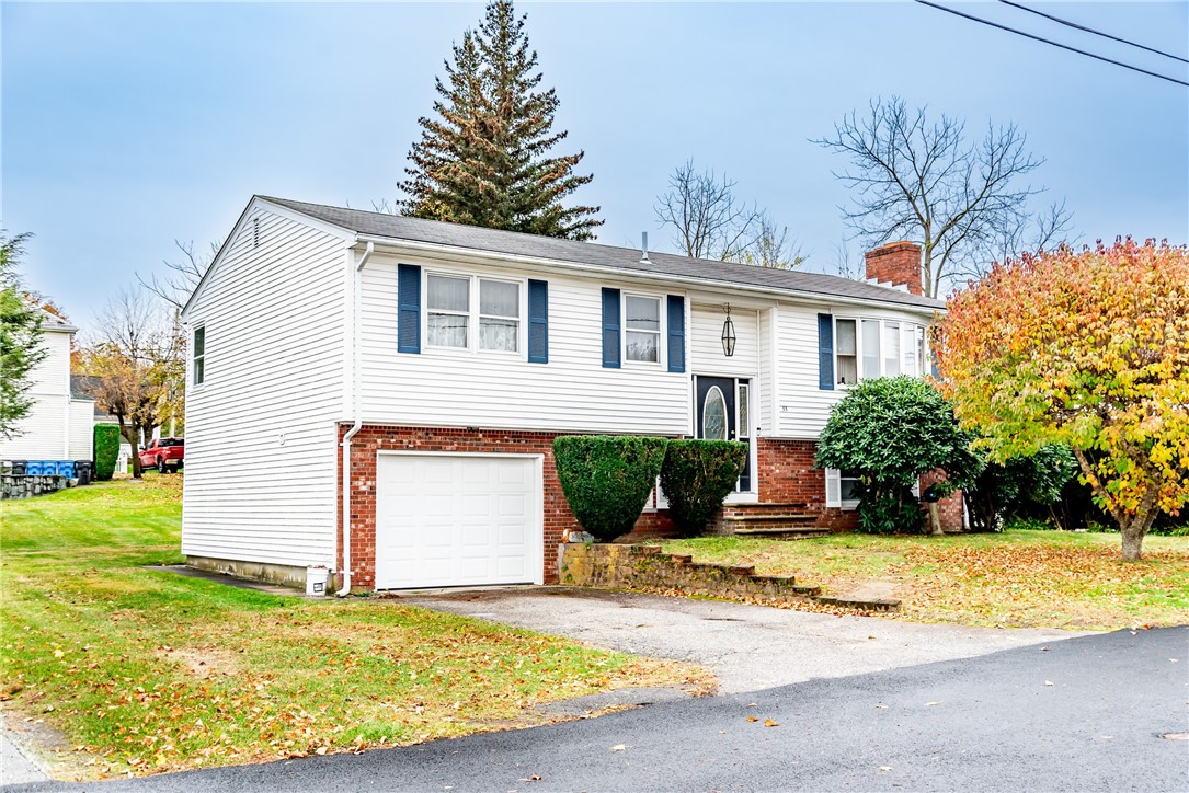 33 Loomis Street