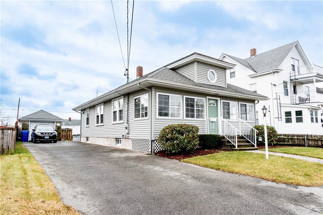 115 Crescent Road