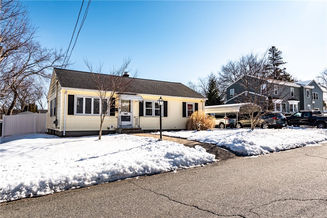 139 Flora Avenue