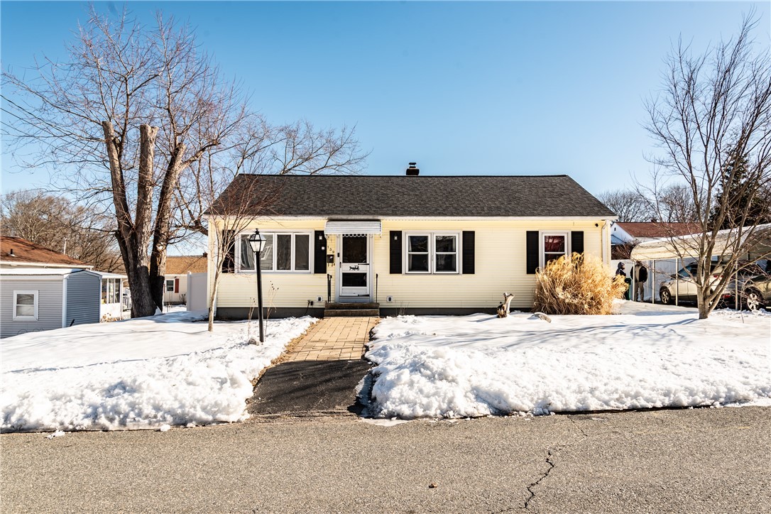 139 Flora Avenue