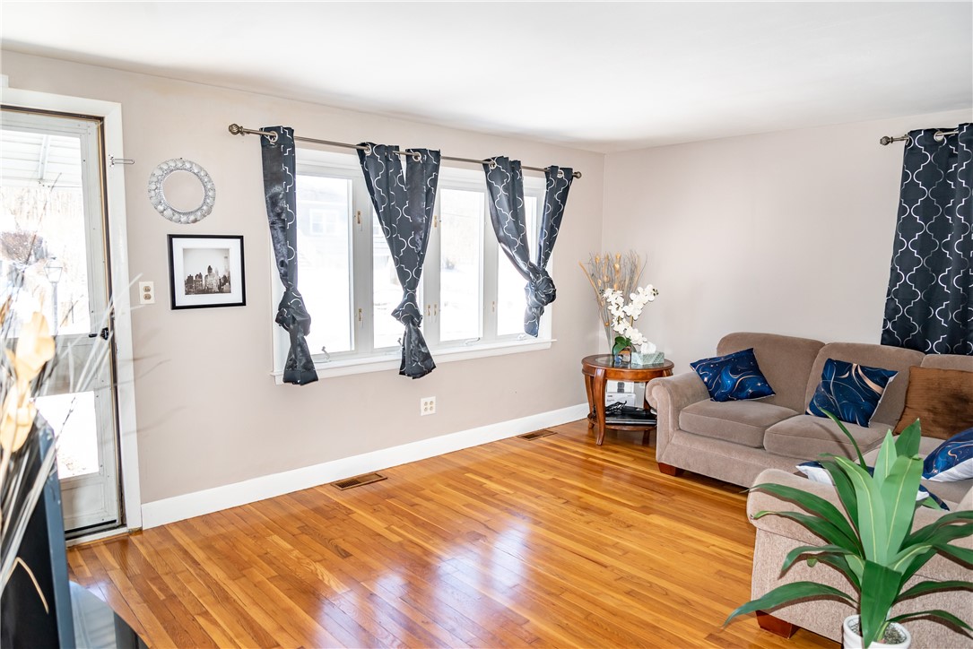 139 Flora Avenue