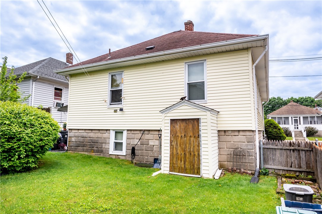 82 Maplewood Avenue