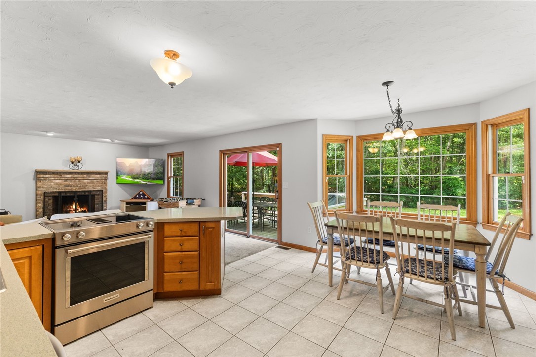 4 Crestwood Drive