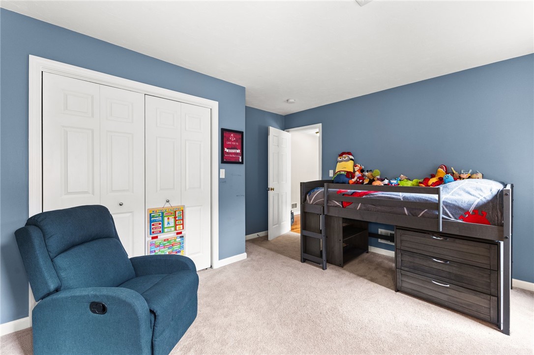 4 Crestwood Drive