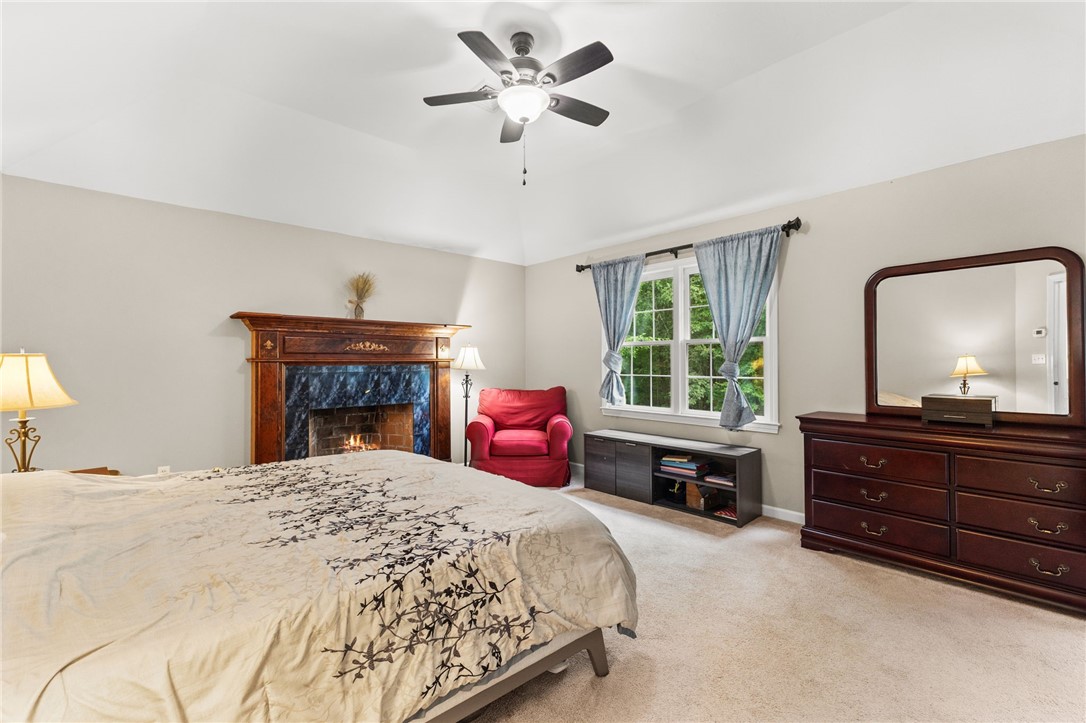 4 Crestwood Drive