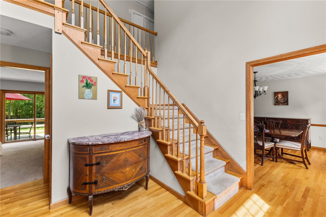 4 Crestwood Drive