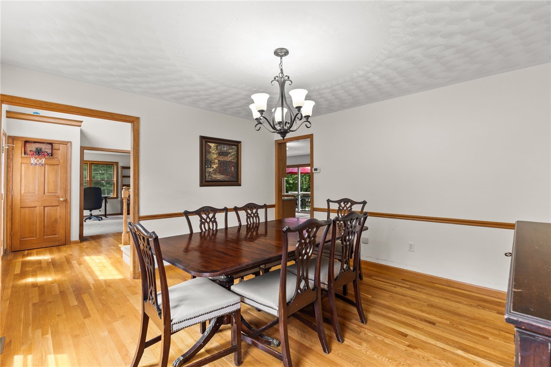 4 Crestwood Drive