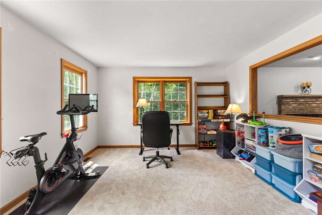 4 Crestwood Drive
