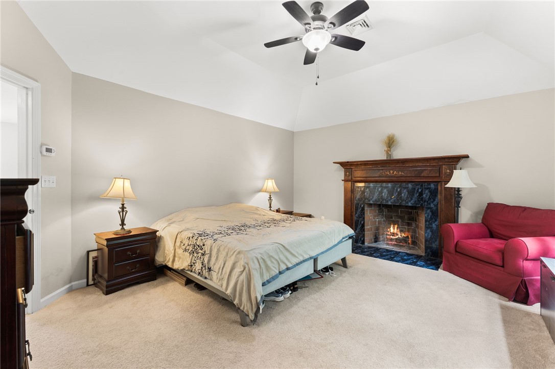 4 Crestwood Drive