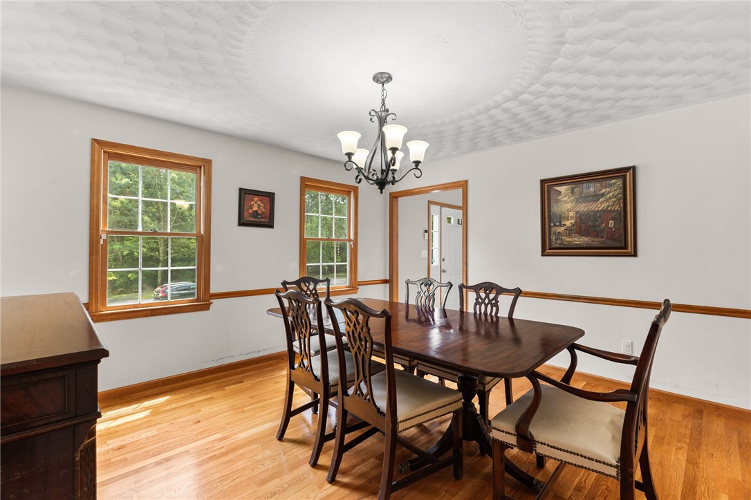 4 Crestwood Drive