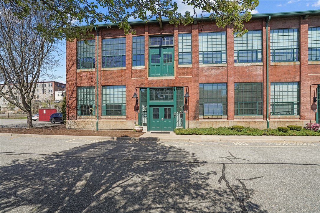 180 Allen Street 107