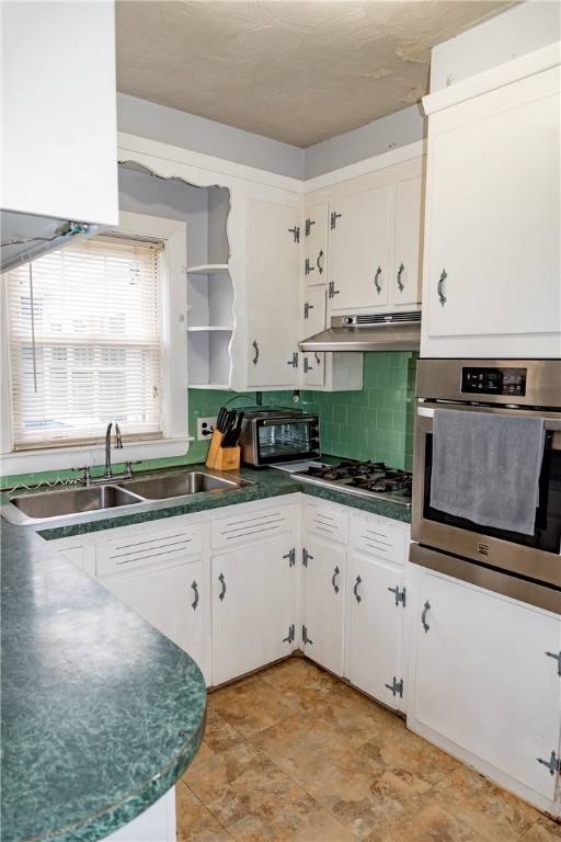 260 Grosvenor Avenue