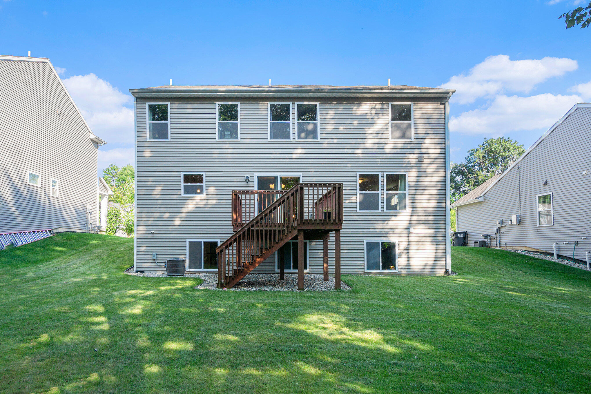 83 Beymoure Street