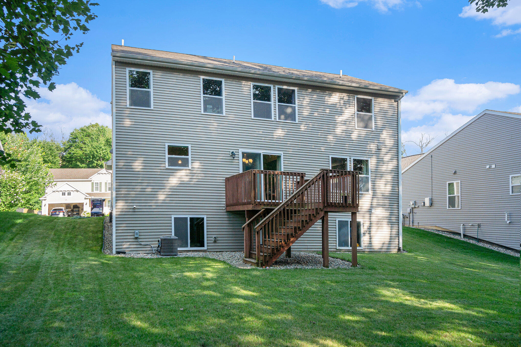83 Beymoure Street